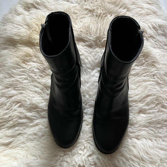 Rag and Bone black round toe boots - Picture 3 of 8
